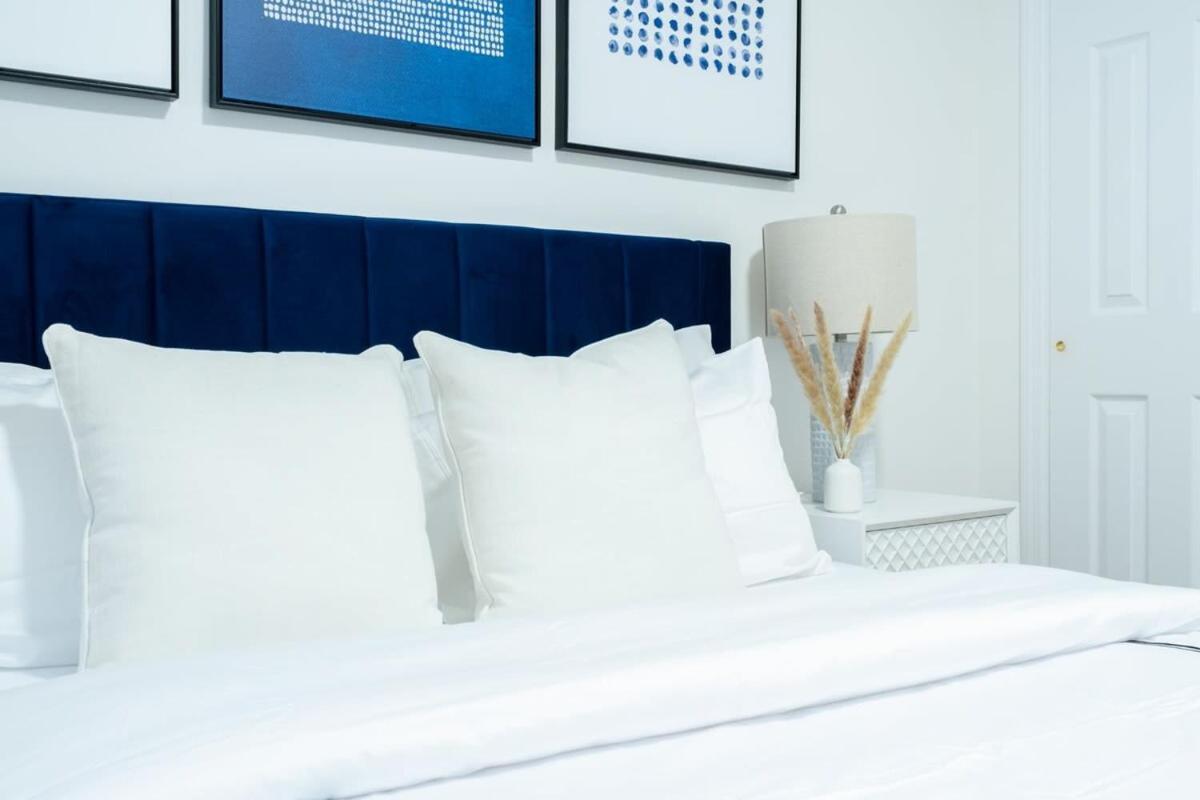 Apartment 49-3b Newly Renovated 2br Wd Midtown East *