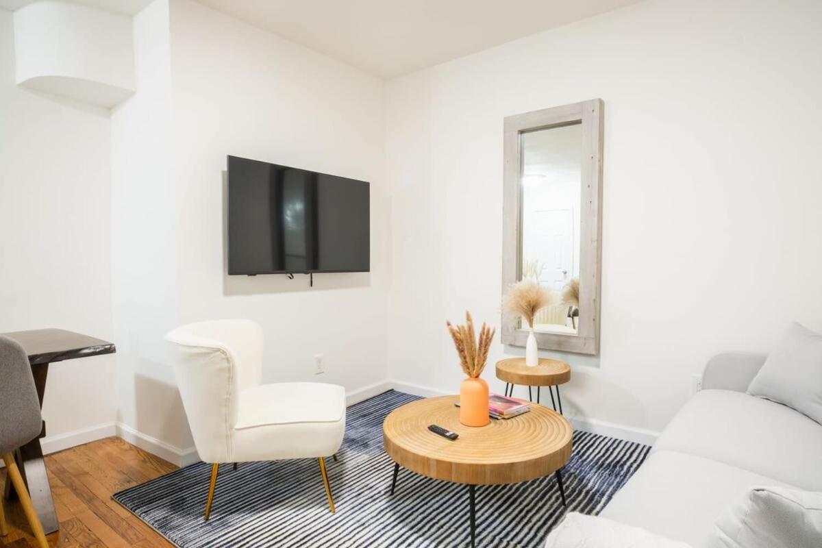 Apartment 49-3b Newly Renovated 2br Wd Midtown East *