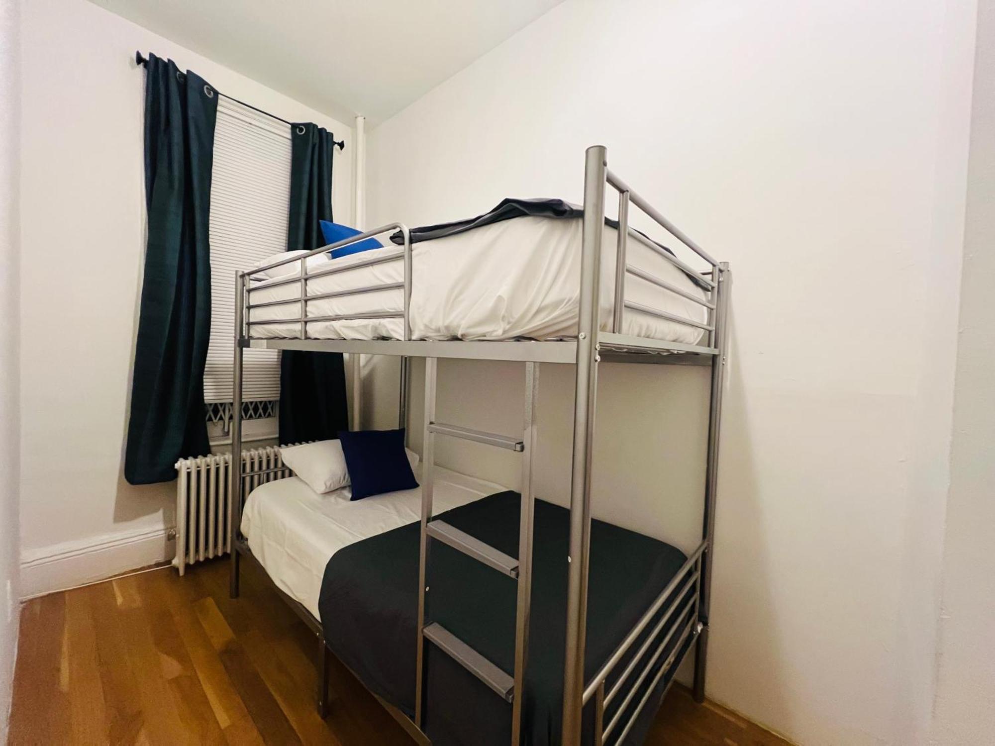 Piers Apartment