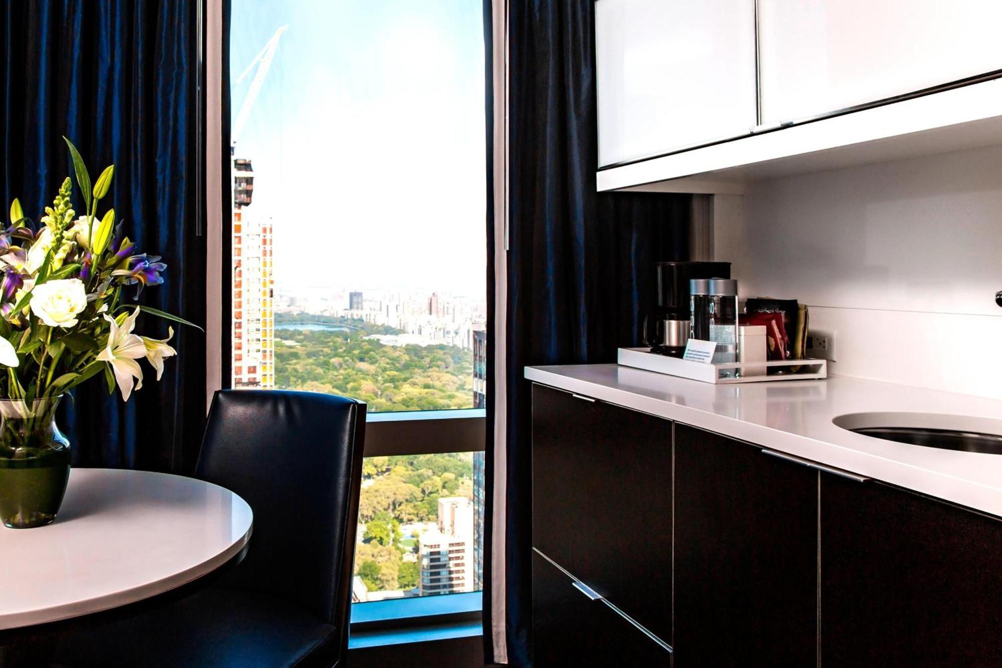 Hotel By Marriott Manhattan/central Park New York