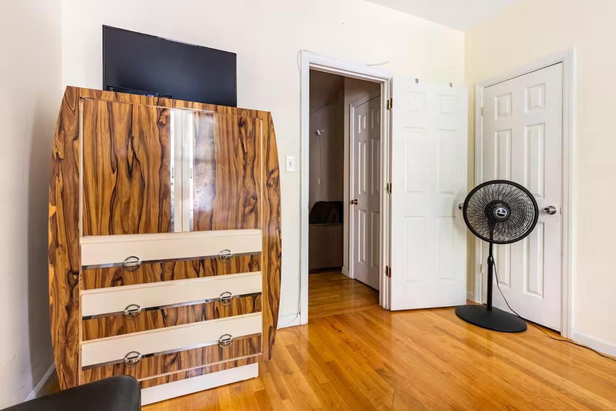 By Month In Manhattan Apartment *