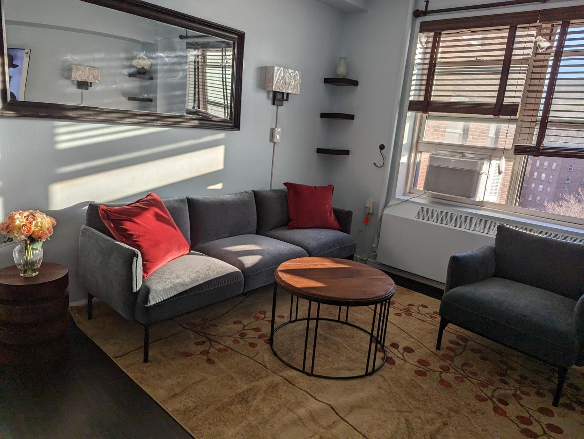 Aparthotel Fully Renovated Manhattan Gem