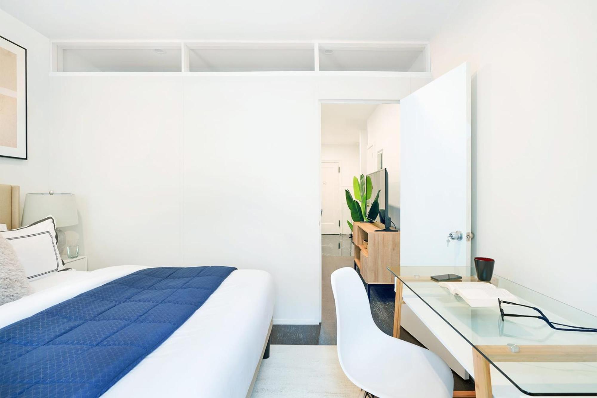 444-2c Beautiful 1br Midtown West * New York