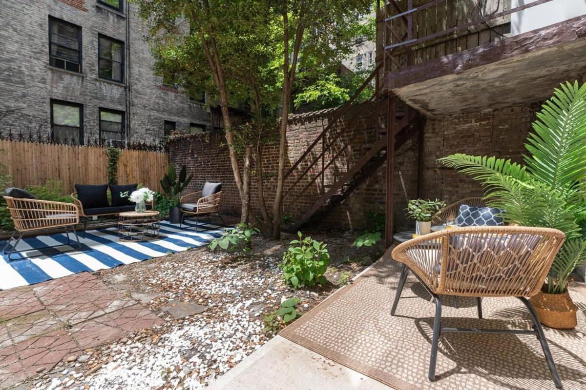 91-1d 3br 2baths Duplex With A Private Backyard