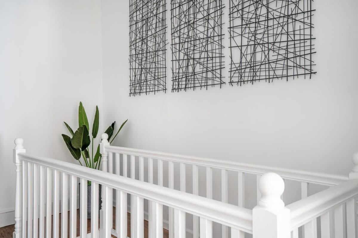 91-1d 3br 2baths Duplex With A Private Backyard *