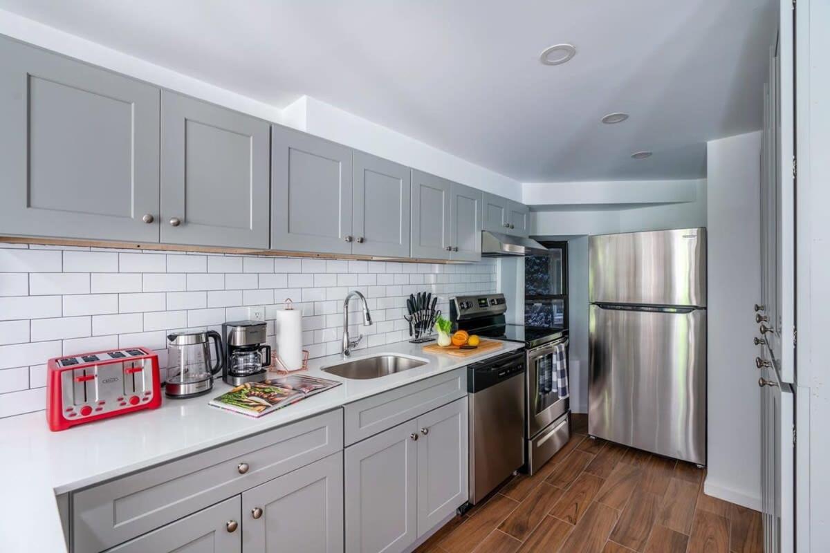 91-1d 3br 2baths Duplex With A Private Backyard Apartment