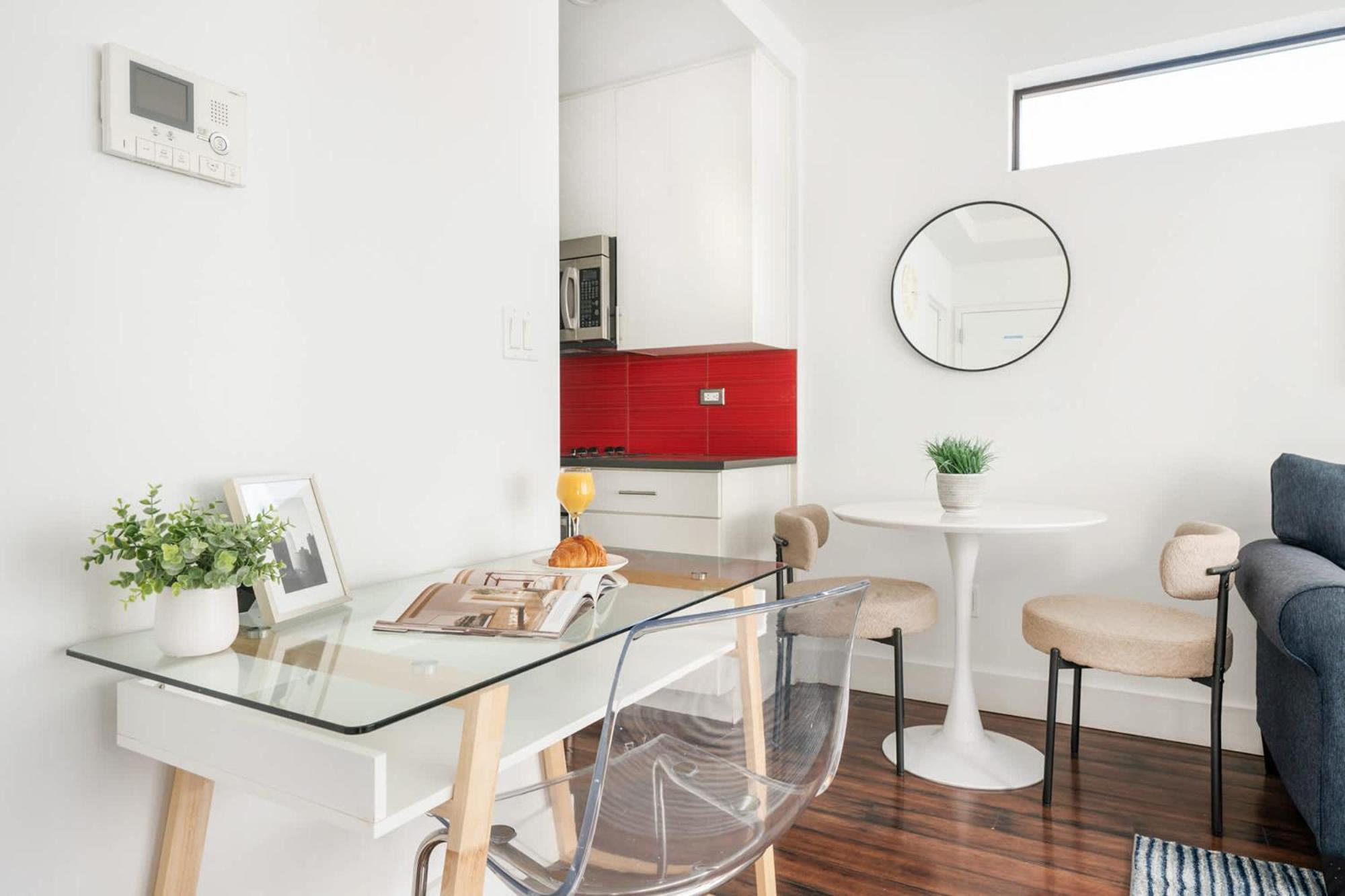 809-5a Gorgeous New 1br Heart Of Midtown Apartment