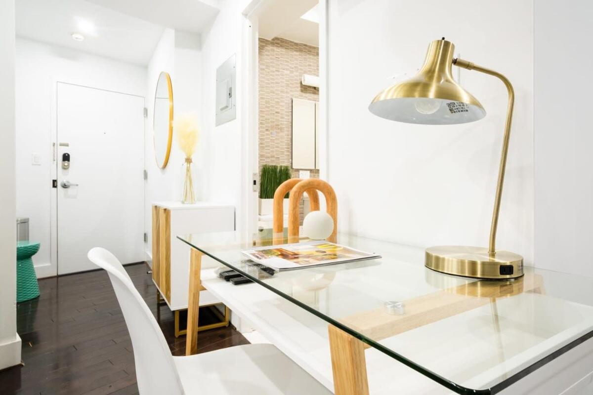 809-3b With A Balcony By Columbus Circle * New York