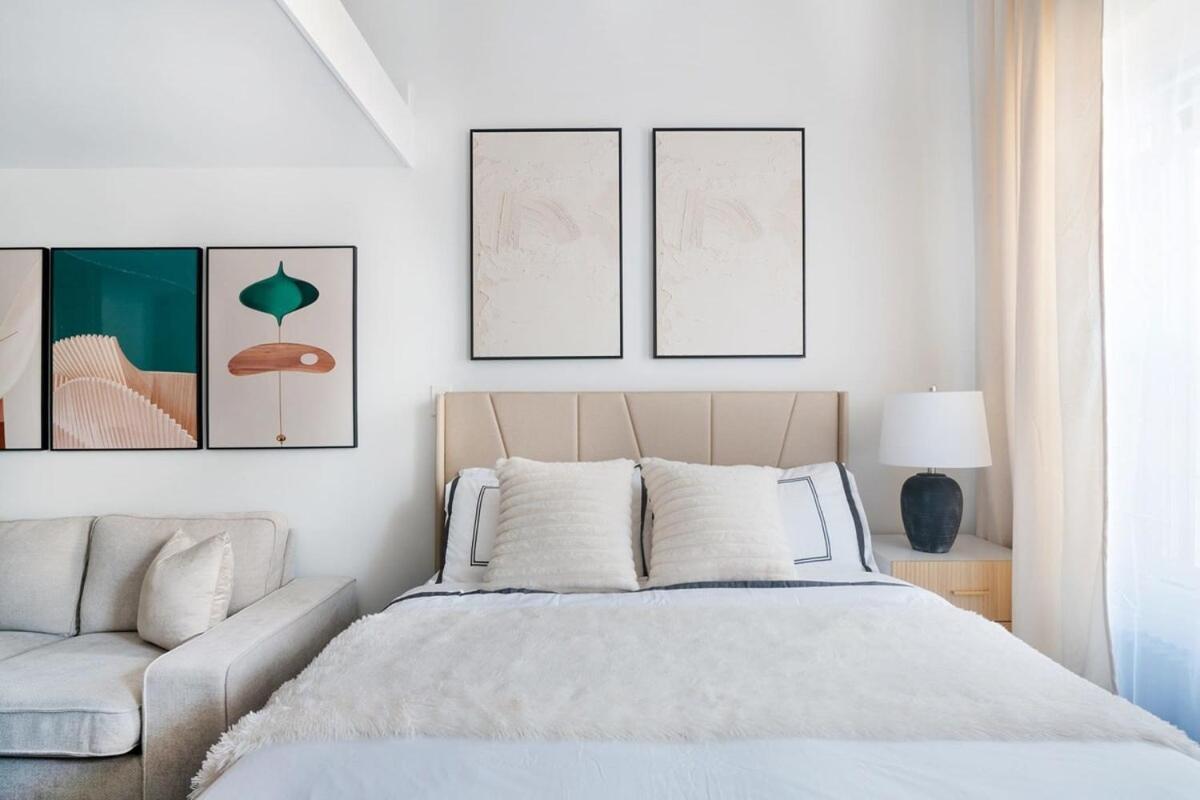 Apartment 444-5c Newly Renovated Midtown West W&d *
