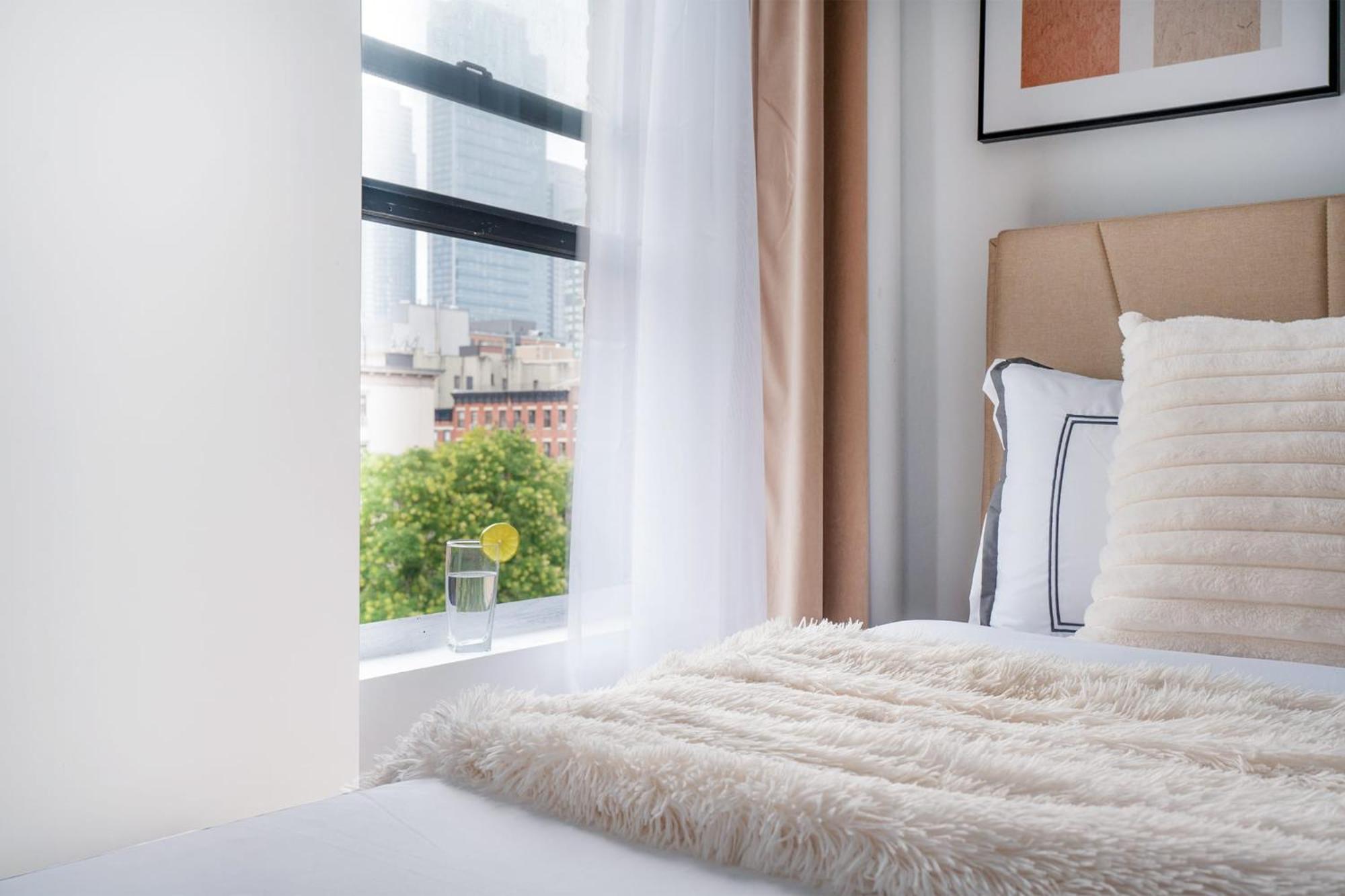 Apartment 444-4f Newly Furnished Elv 1br Hells Kitchen