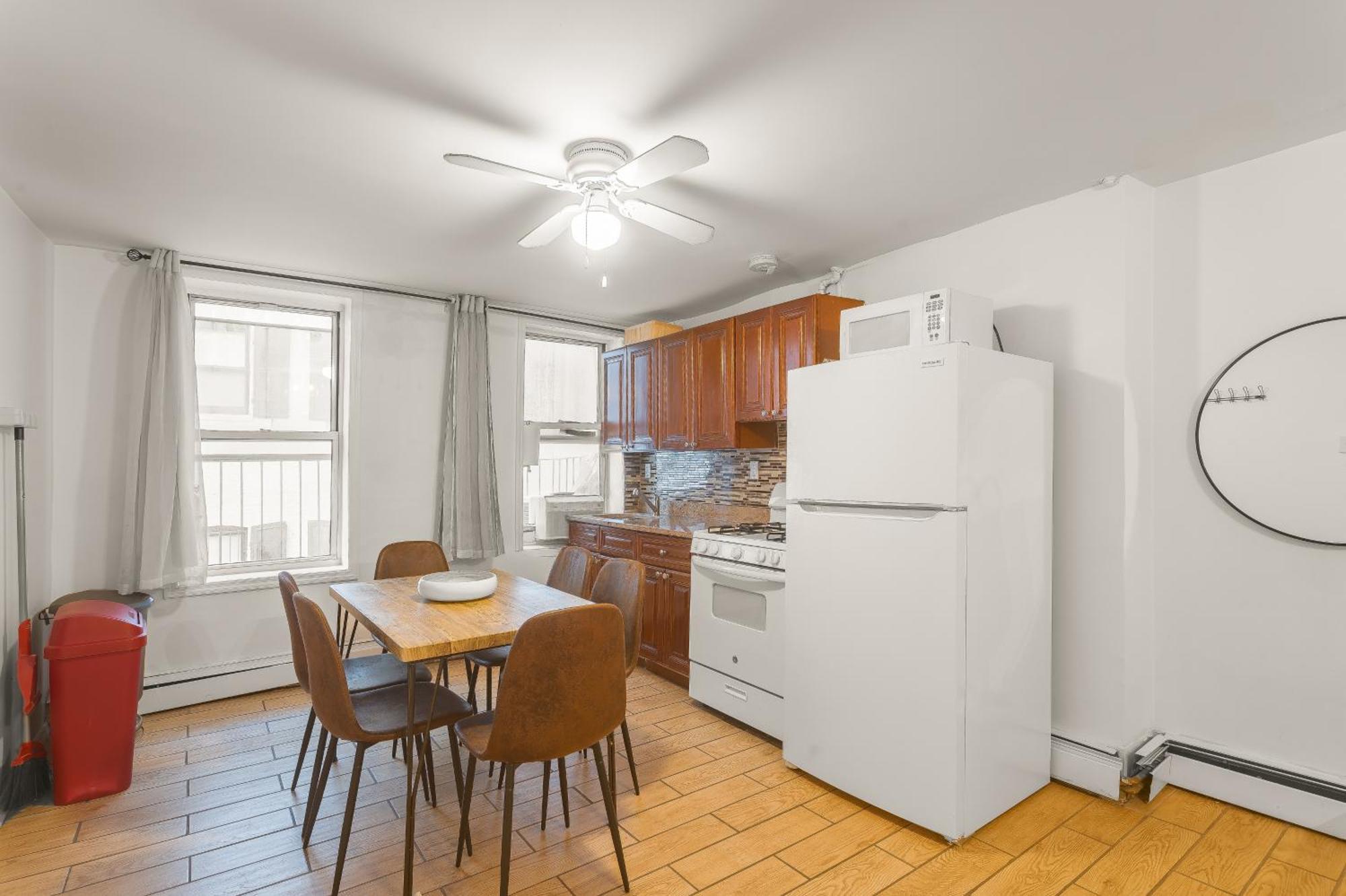 Location! 2bd In Kips Bay, Nyc Neighborhood Apartment *