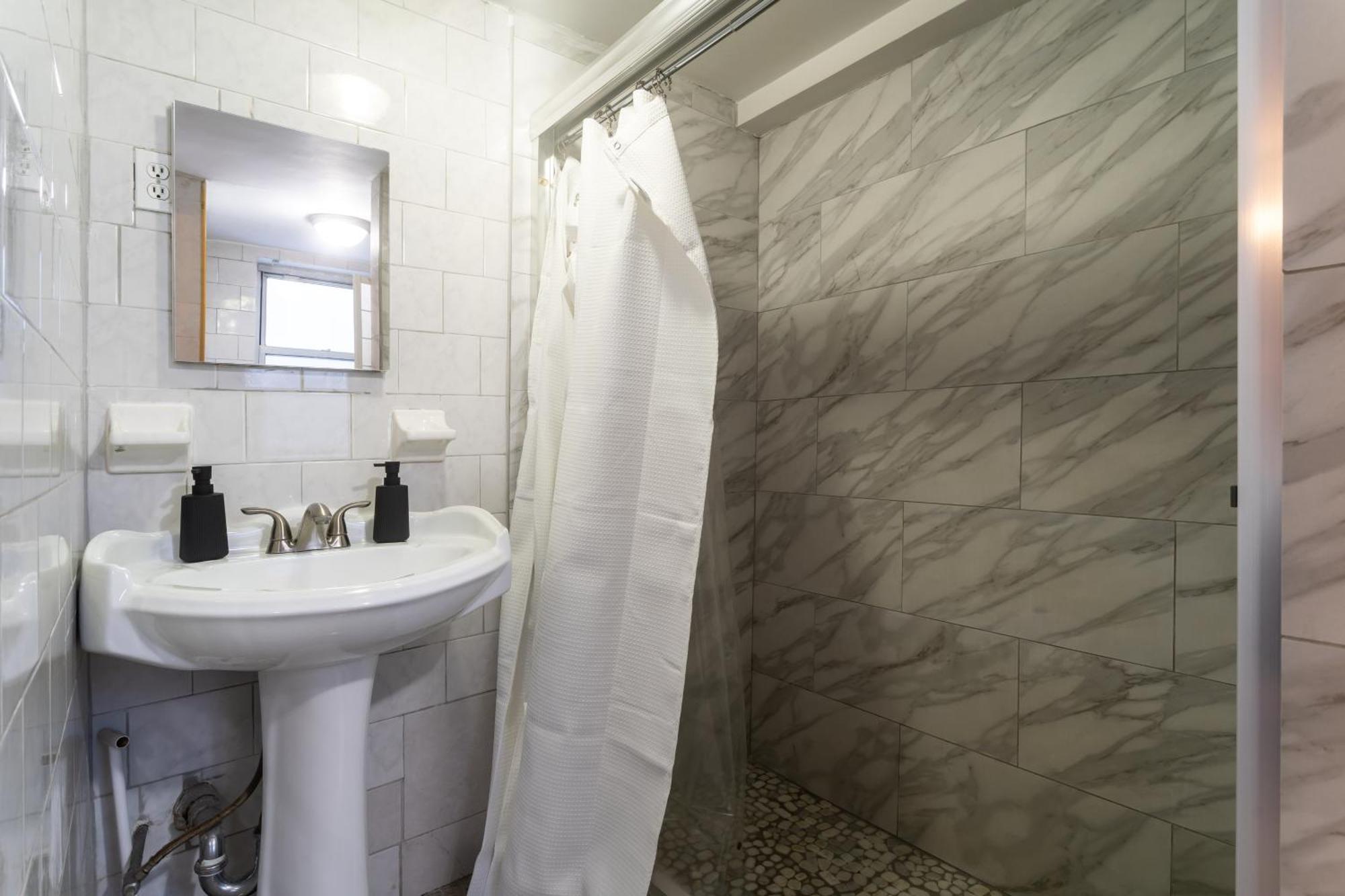 Location! 2bd In Kips Bay, Nyc Neighborhood * New York