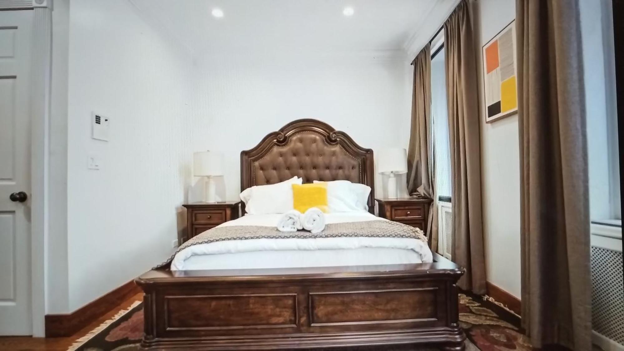 Apartment Charming Townhouse *