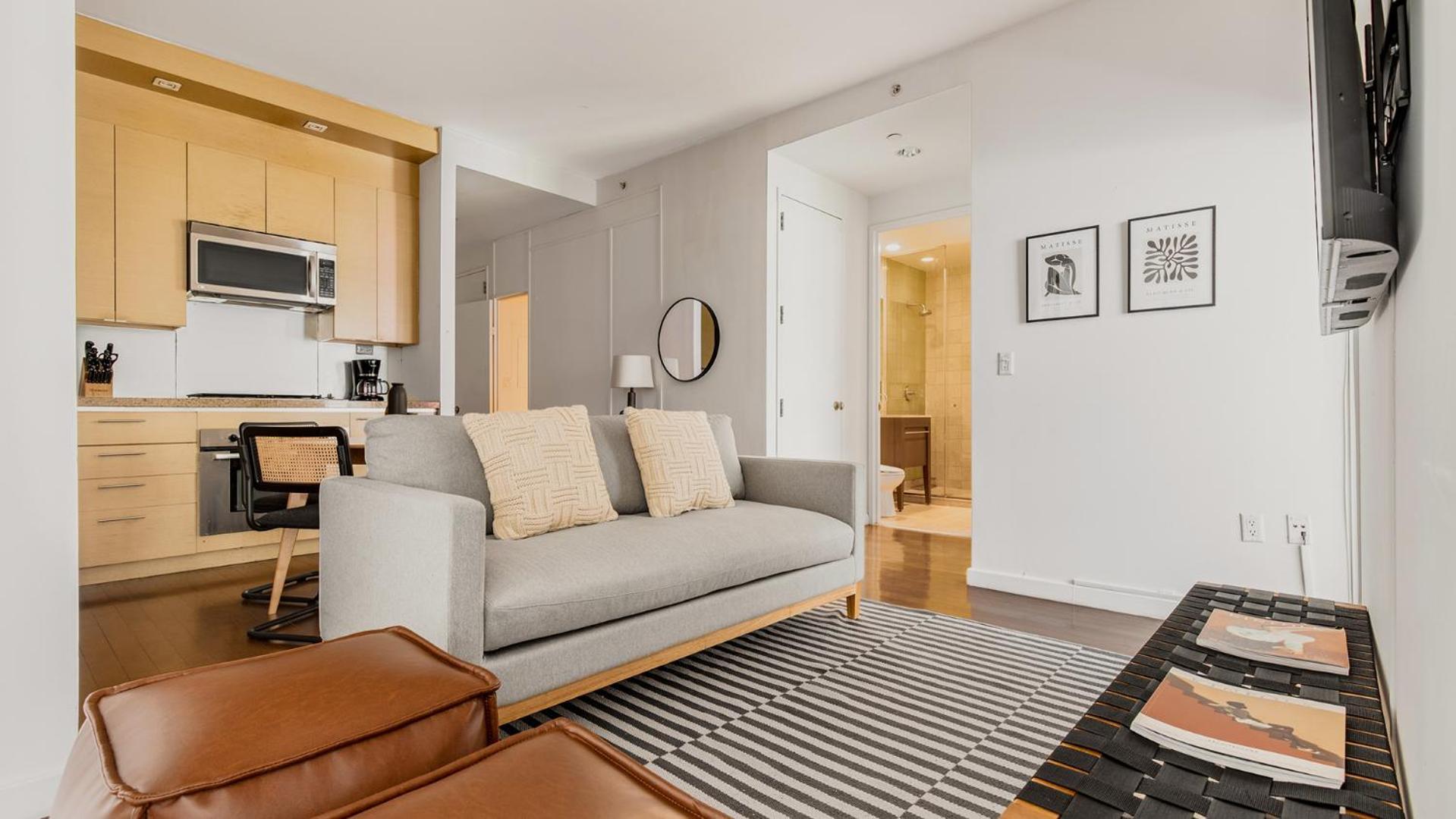 Outstanding & Bright In Midtown Manhattan Homestay