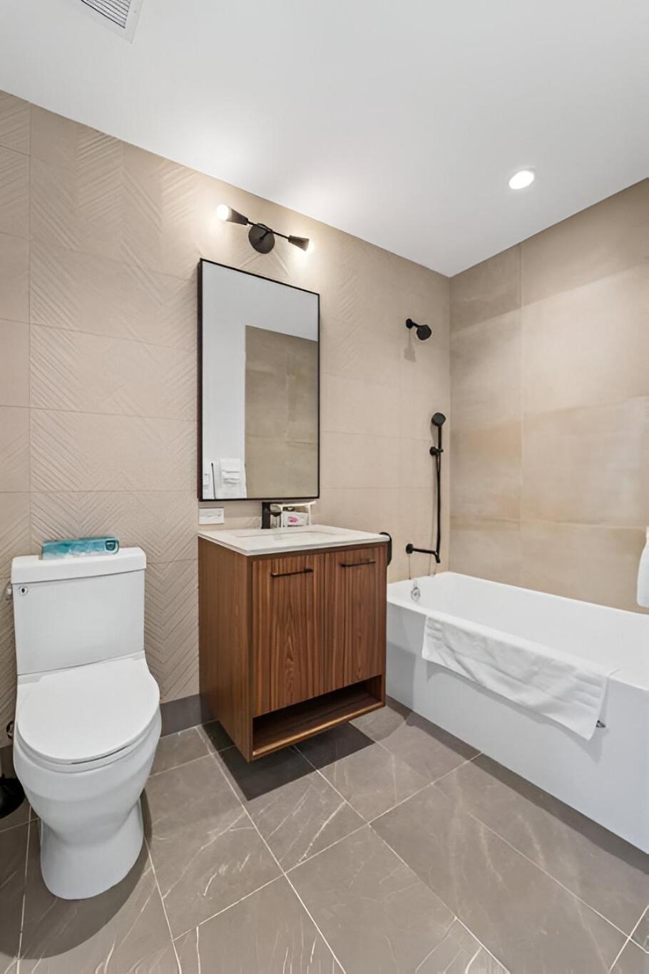 Apartment Elite Brooklyn Living With Premiere Amenities