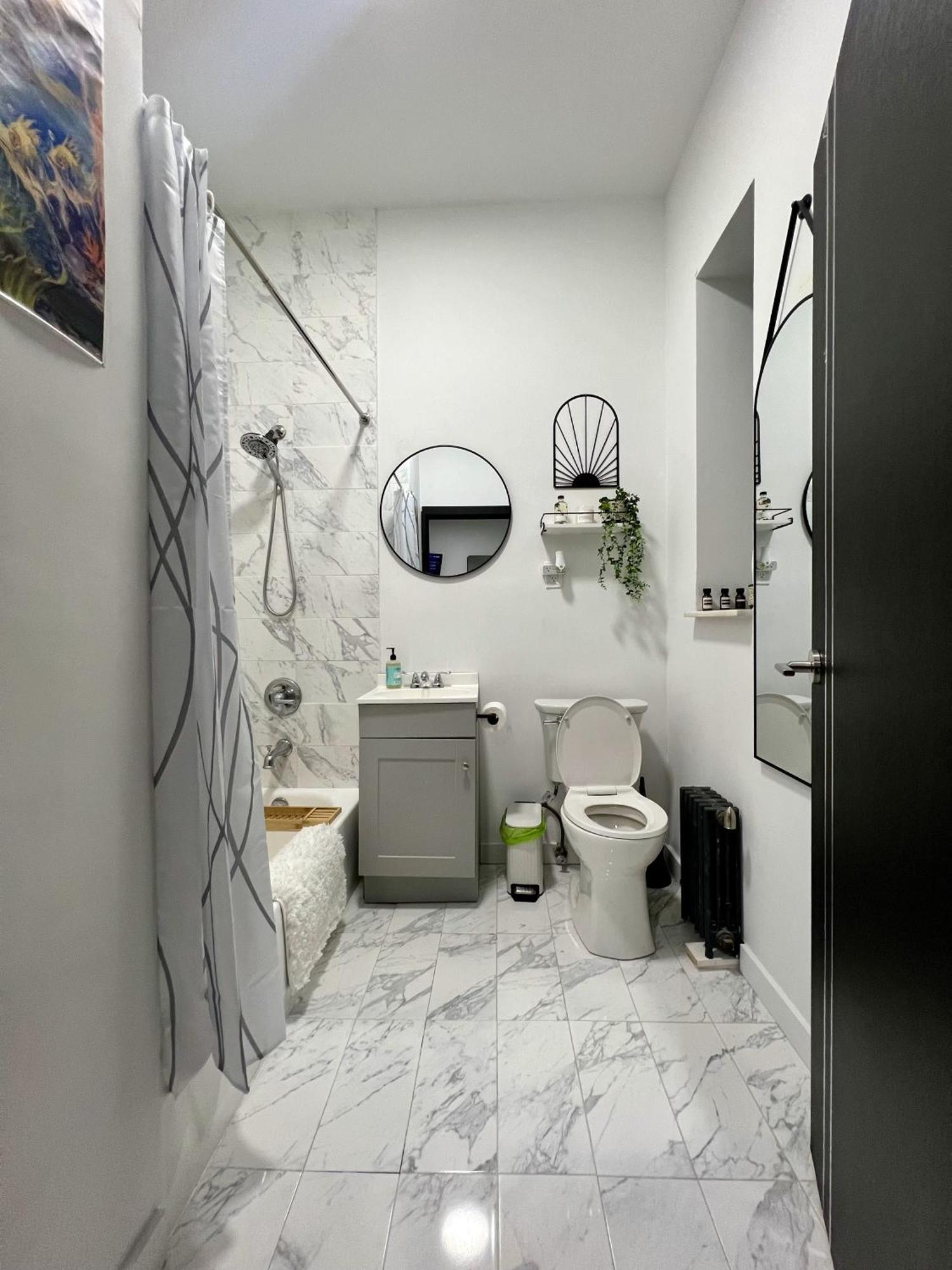 Tranquil Haven Gem In Downtown Manhattan's Union Square Apartment New York