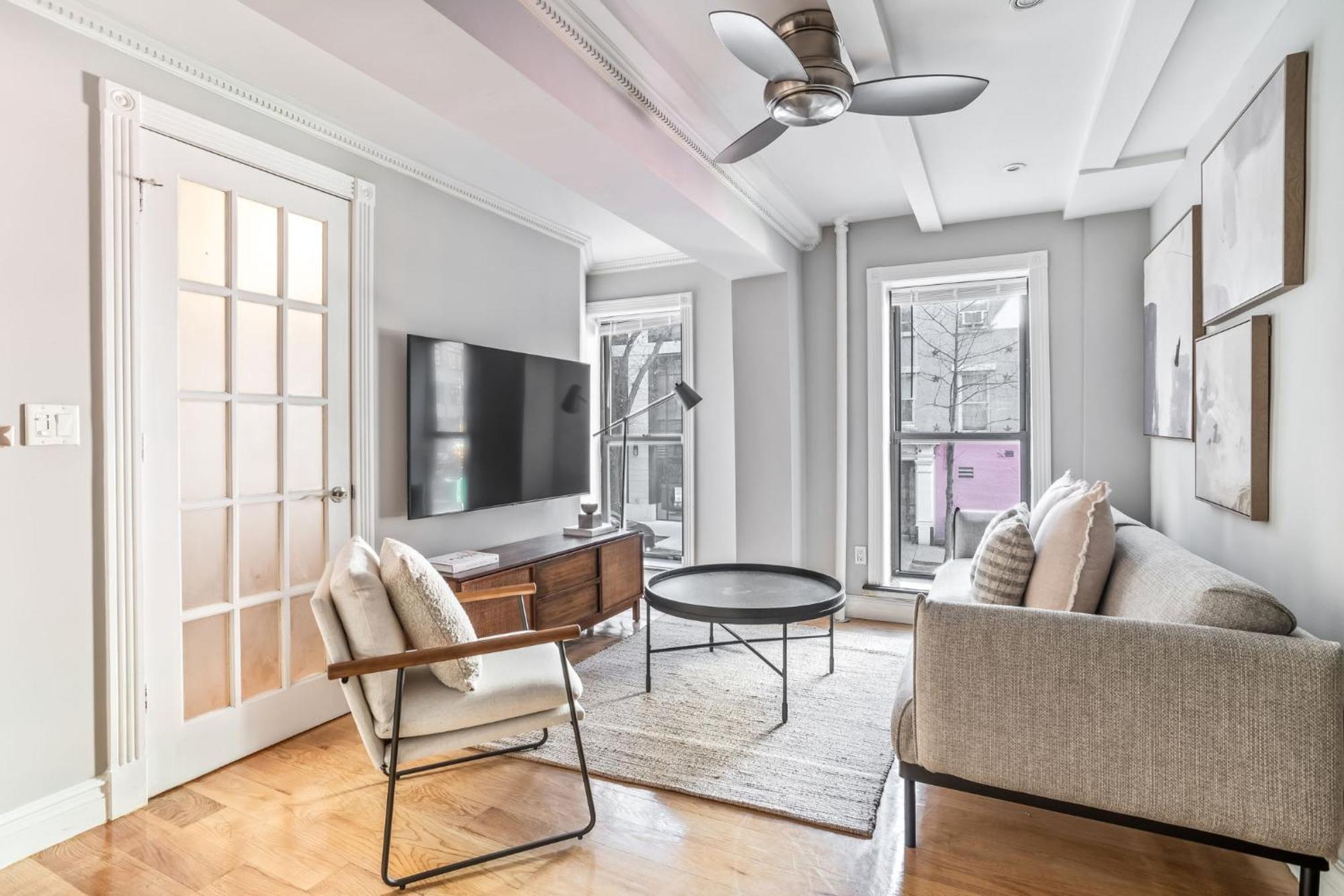 Sophisticated 2br 1bath In Turtle Bay Near Subway Apartment