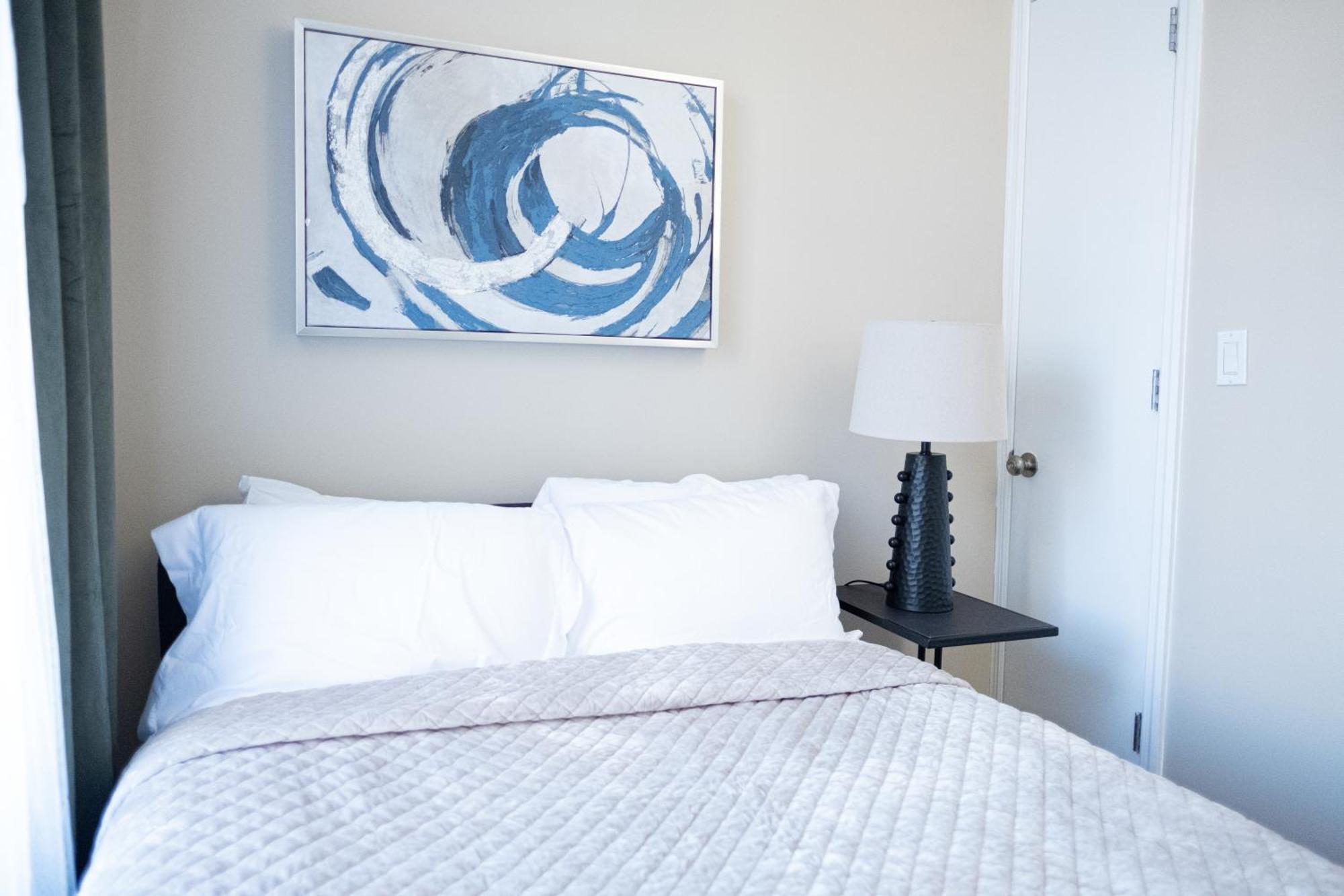 4br Two Blocks To Park Elevator, Laundry, Virtual Doorman Apartment *
