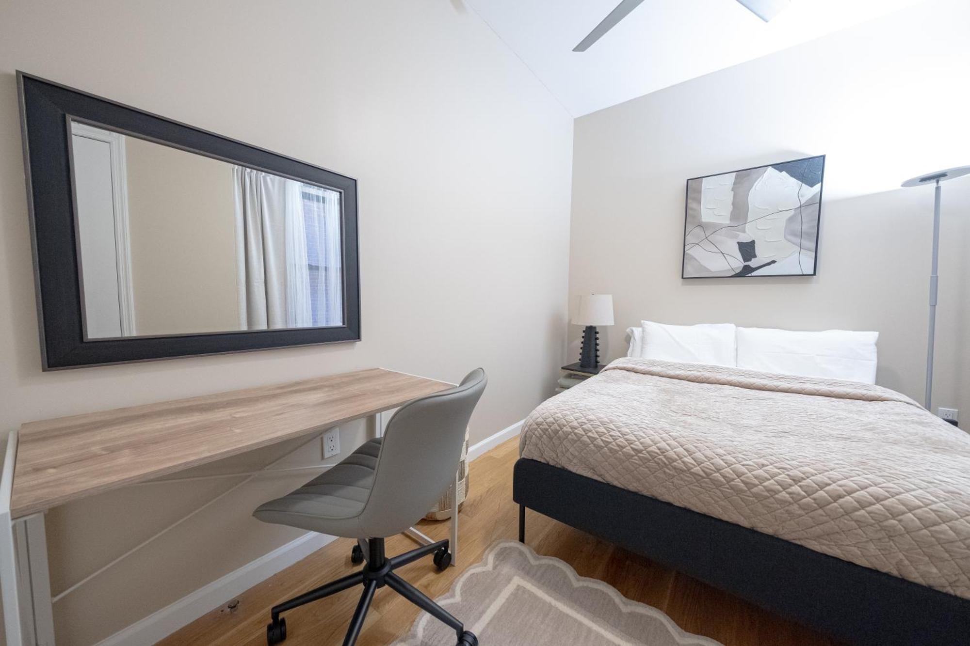 4br Two Blocks To Park Elevator, Laundry, Virtual Doorman Apartment New York