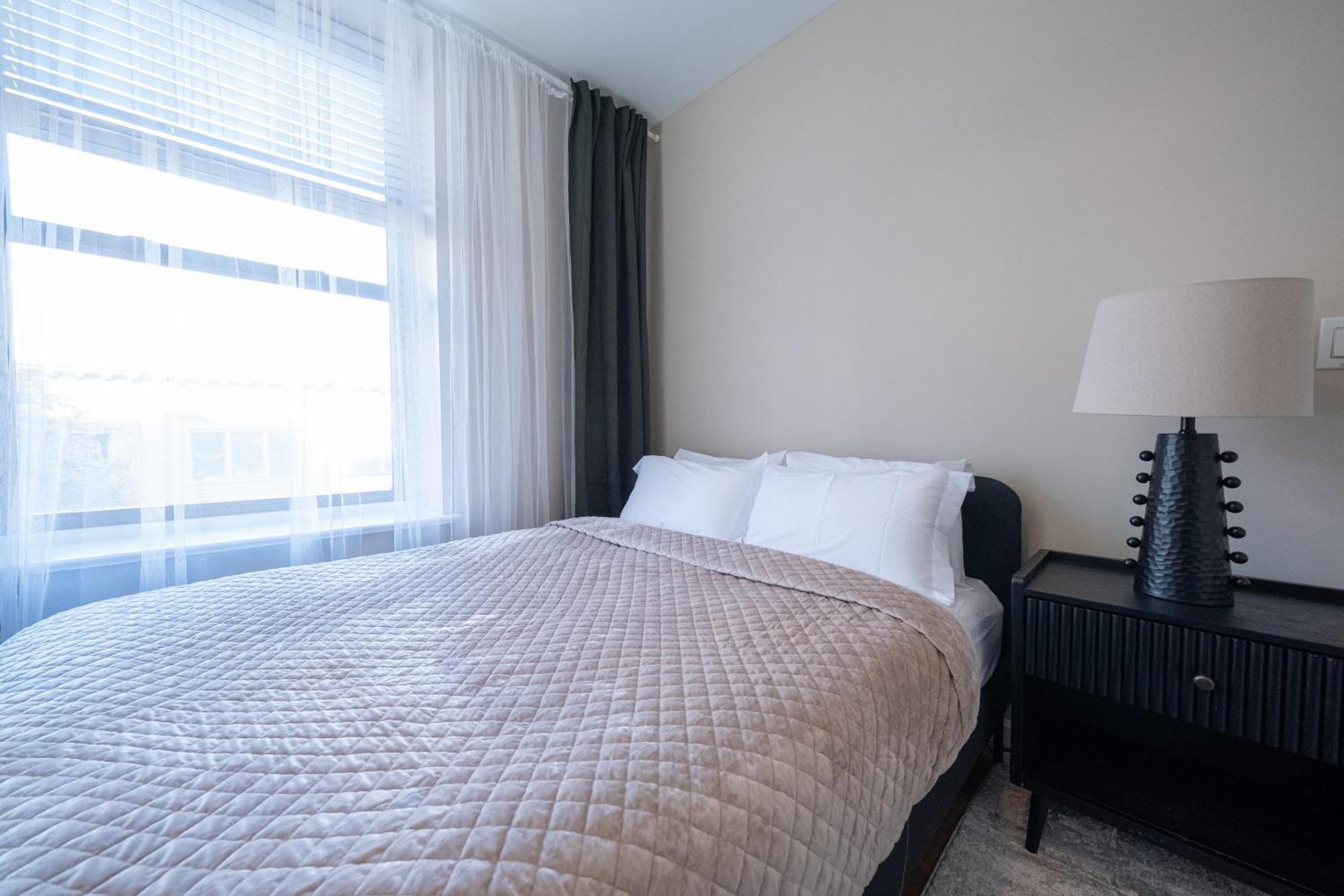 4br Two Blocks To Park Elevator, Laundry, Virtual Doorman New York