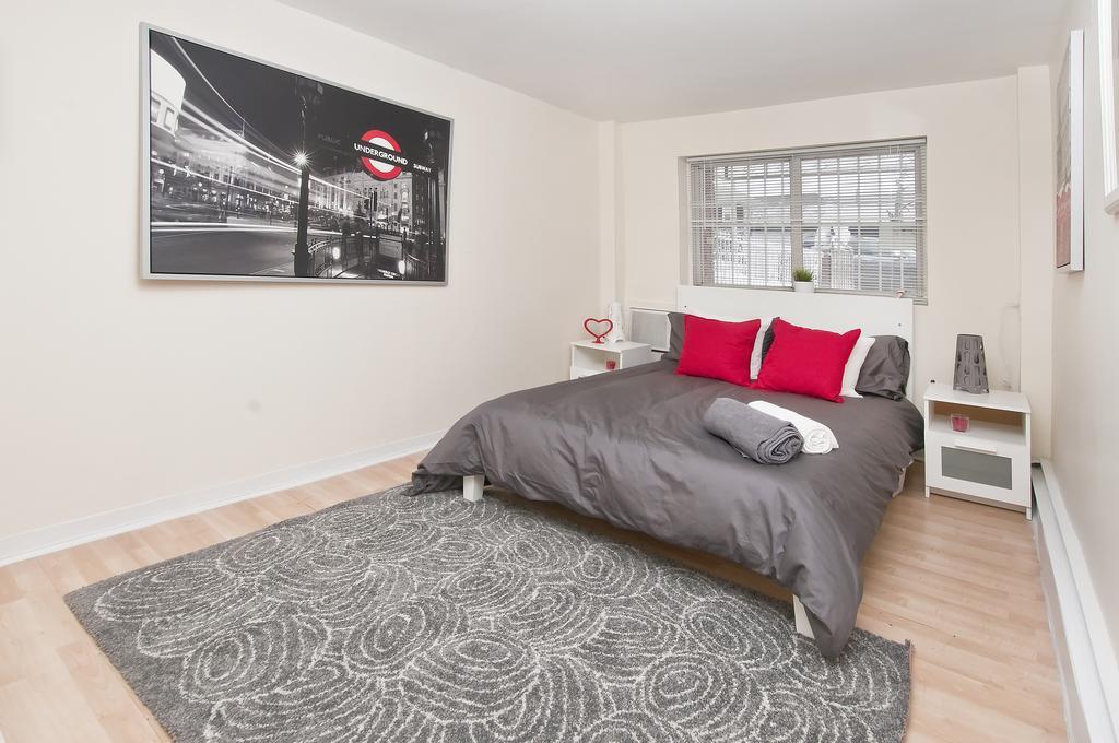 One Bedroom With Backyard - Brooklyn Holiday home *