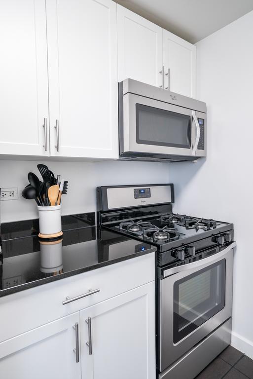 Lincoln Center Luxury Apartment