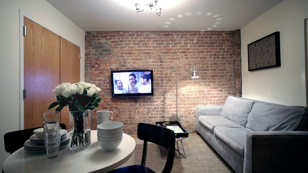 Apartment Ten15nyc