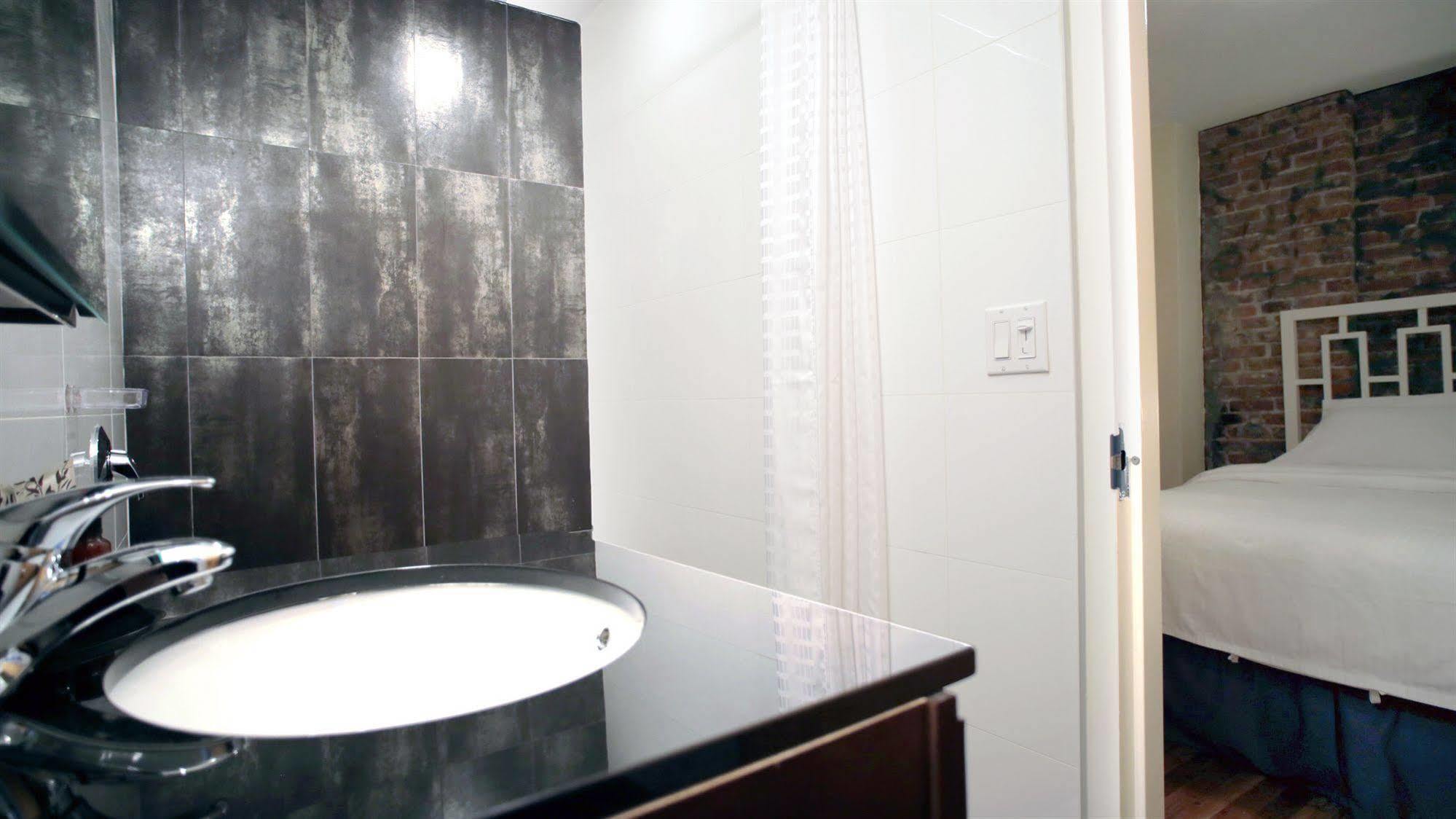Apartment Ten15nyc *