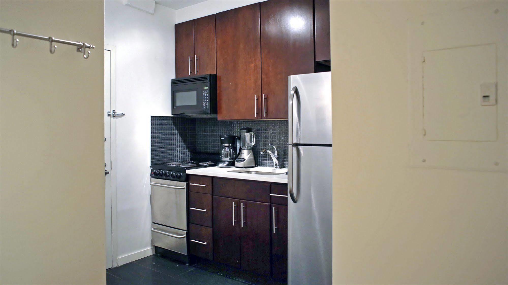 Apartment Ten15nyc *