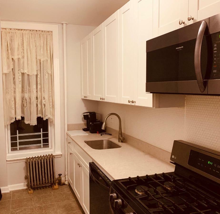 2 Bedroom Classy Brooklyn Apt-10 Mins From Barclays Center! Apartment *