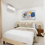 48-4Fw Newly Renovated 2Br Midtown West W&D