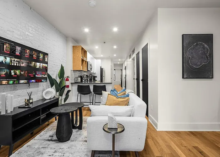 Spacious Retreat - 4Br Heart Of Nyc Prime Location