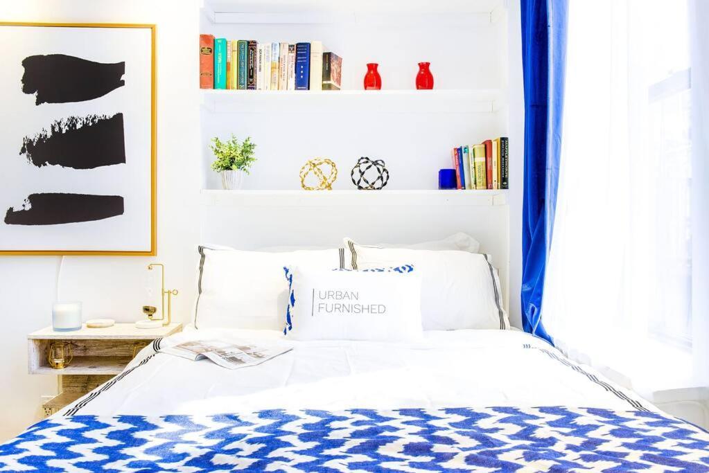 62-3b Prime Ues Walk To Park * New York