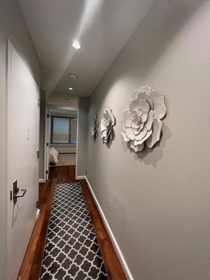 Penthouse Hell's Kitchen Apartment New York