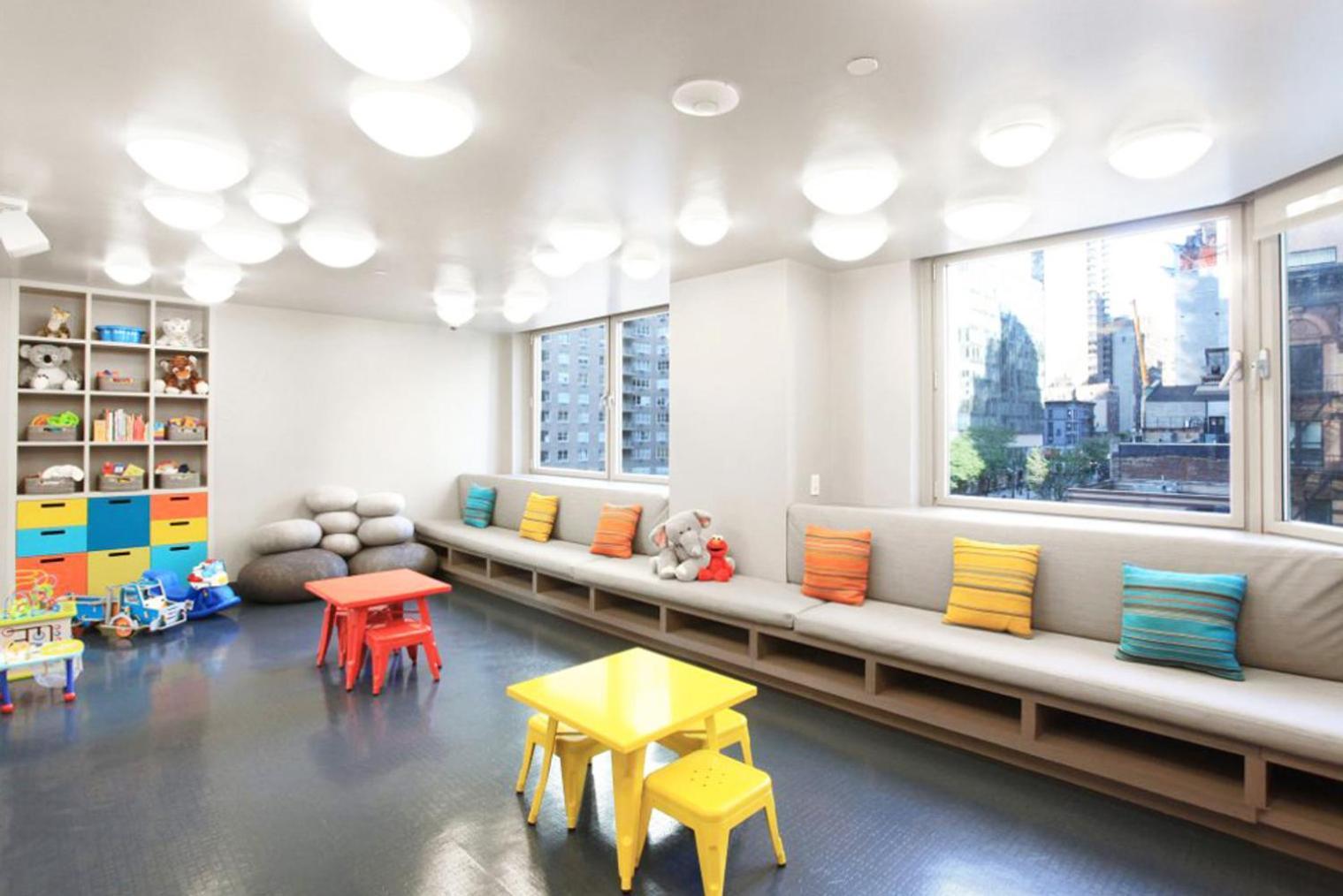 Upper E Side 2br W Gym Wd Nr The Met Nyc-298 Apartment *