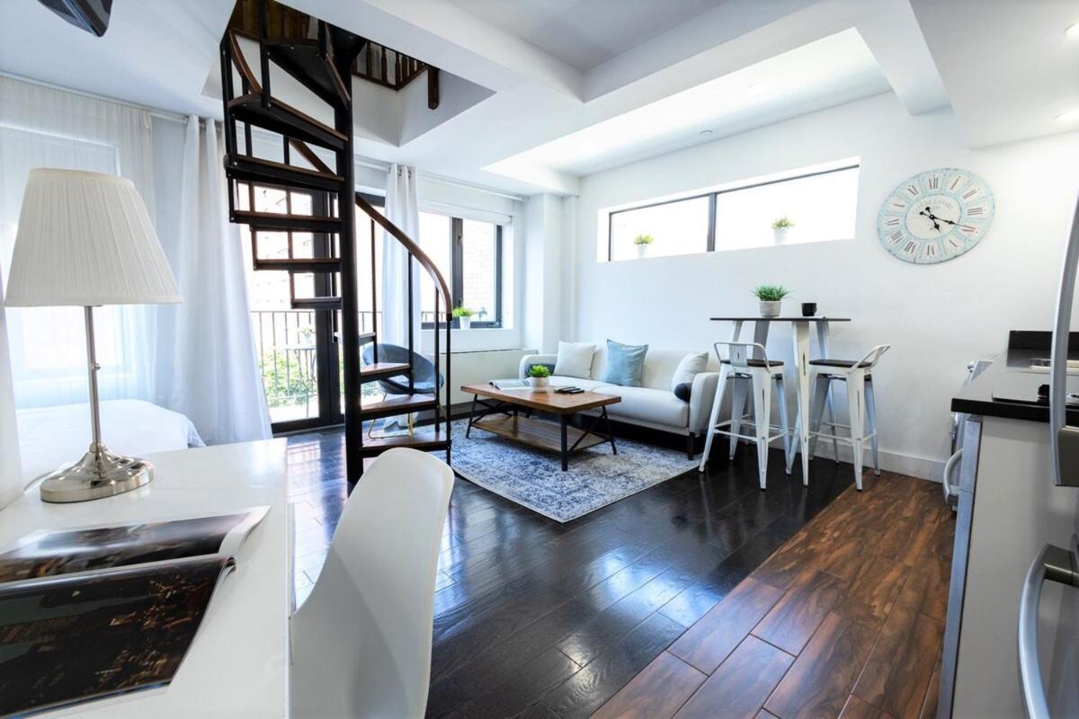 Apartment 809-6b New 2br Duplex With Private Patio New York