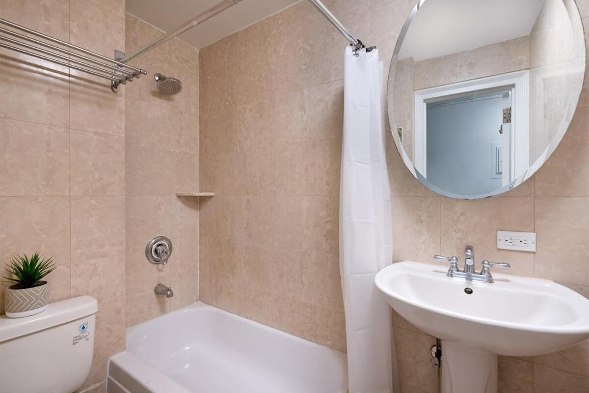 73-201 New 1br1bth Uws Doorman Gym