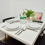 Cozy Familyfriendly Apartment With 2 Bedrooms