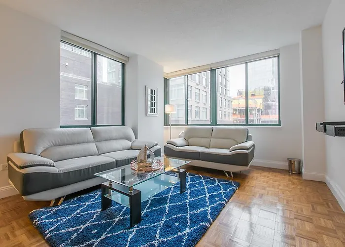 Lincoln Center Luxury Apartments