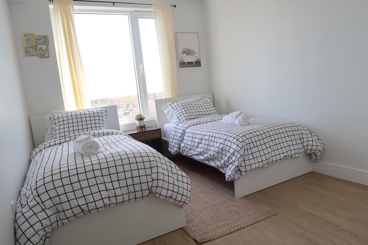 Apartment Spacious 2-bedroom With Rooftop *