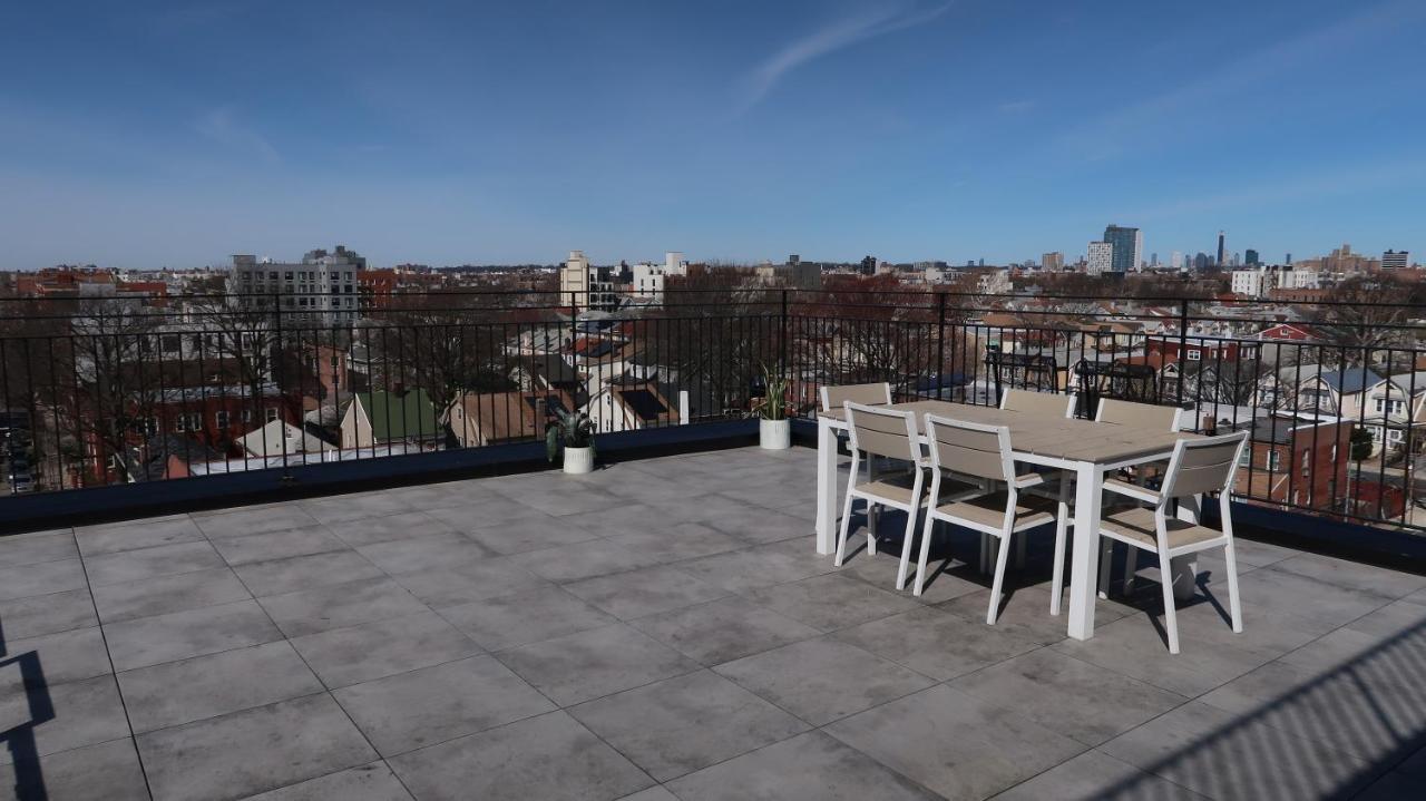 Apartment Spacious 2-bedroom With Rooftop
