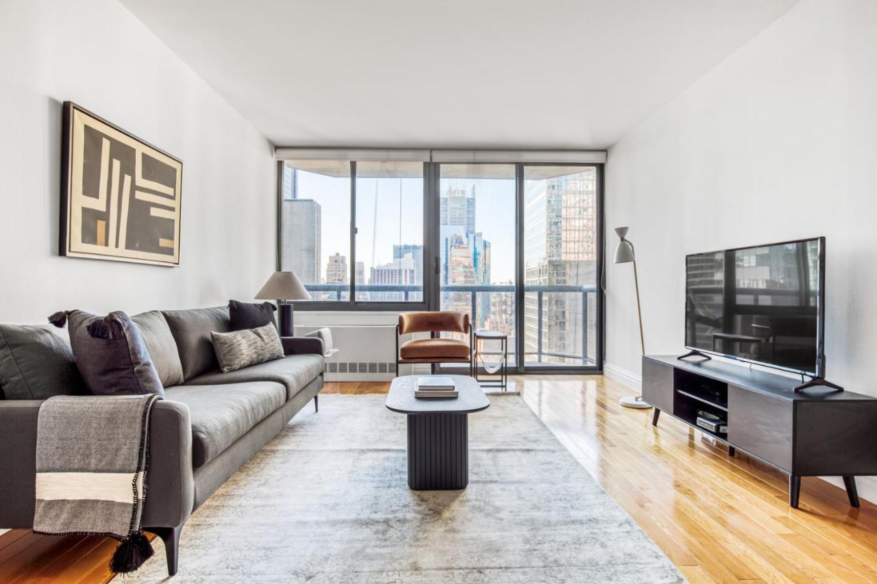 1br Nr Times Sq W Indoor Pool Doorman Nyc-35 New York