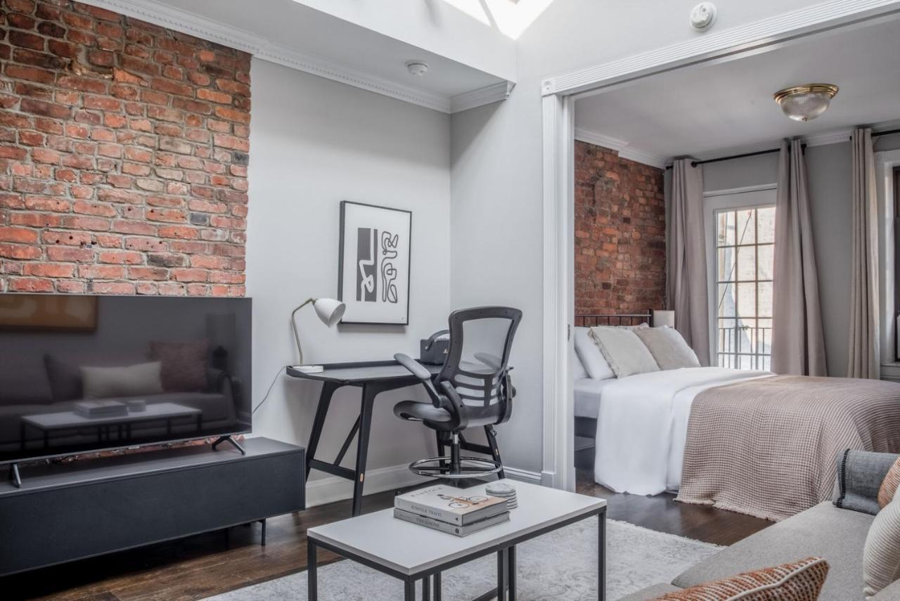 West Village 1br W Balcony Skylight Nyc-1167 Apartment