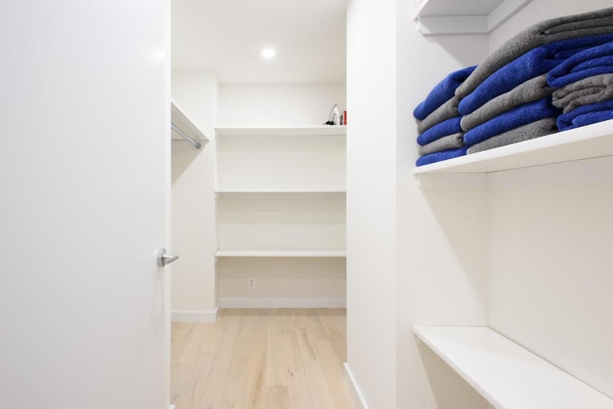 75-4a Brand New 3br Prime Ues W D In Unit