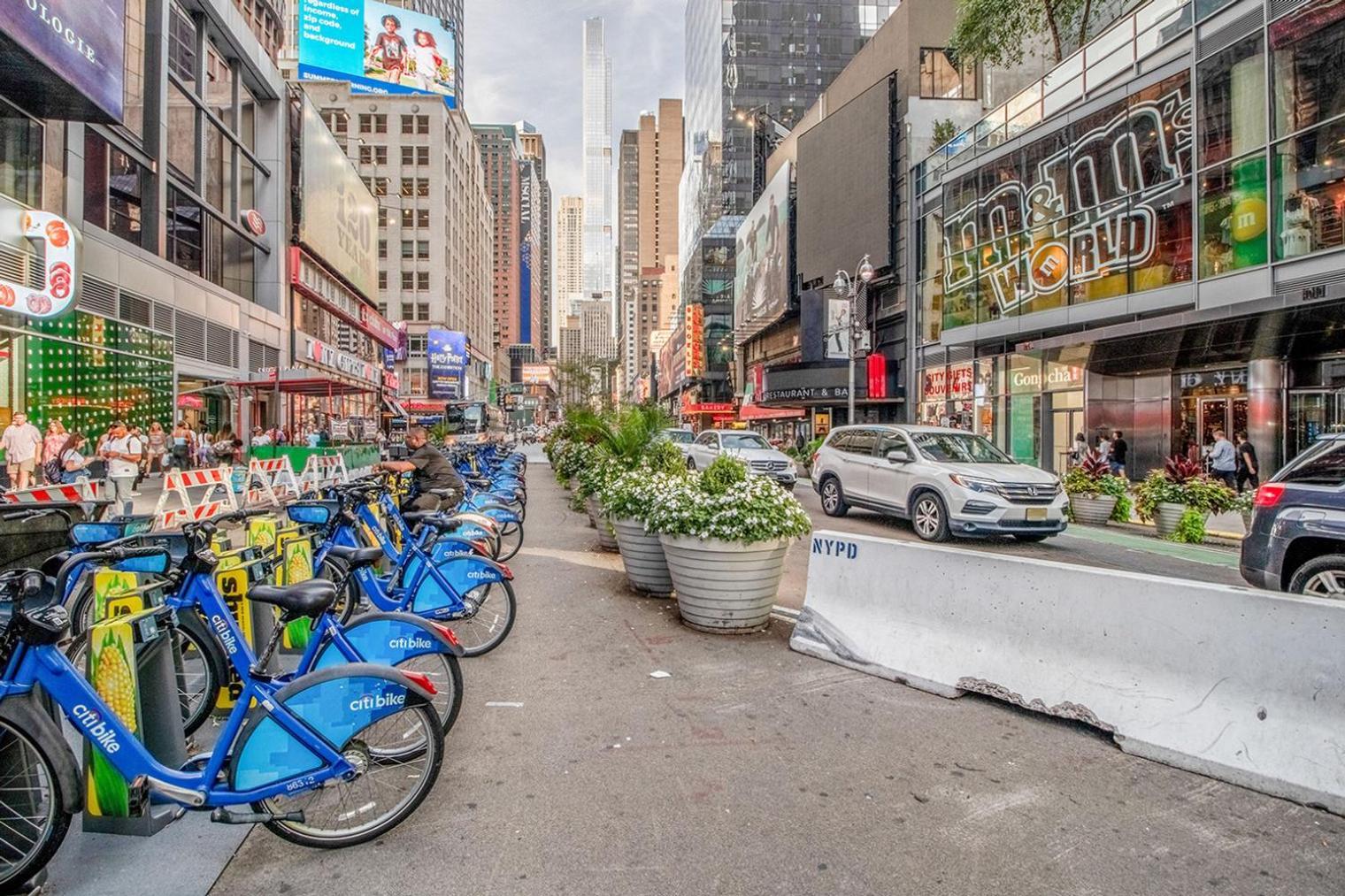 Apartment 1br Nr Times Sq W Indoor Pool Doorman Nyc-35 *