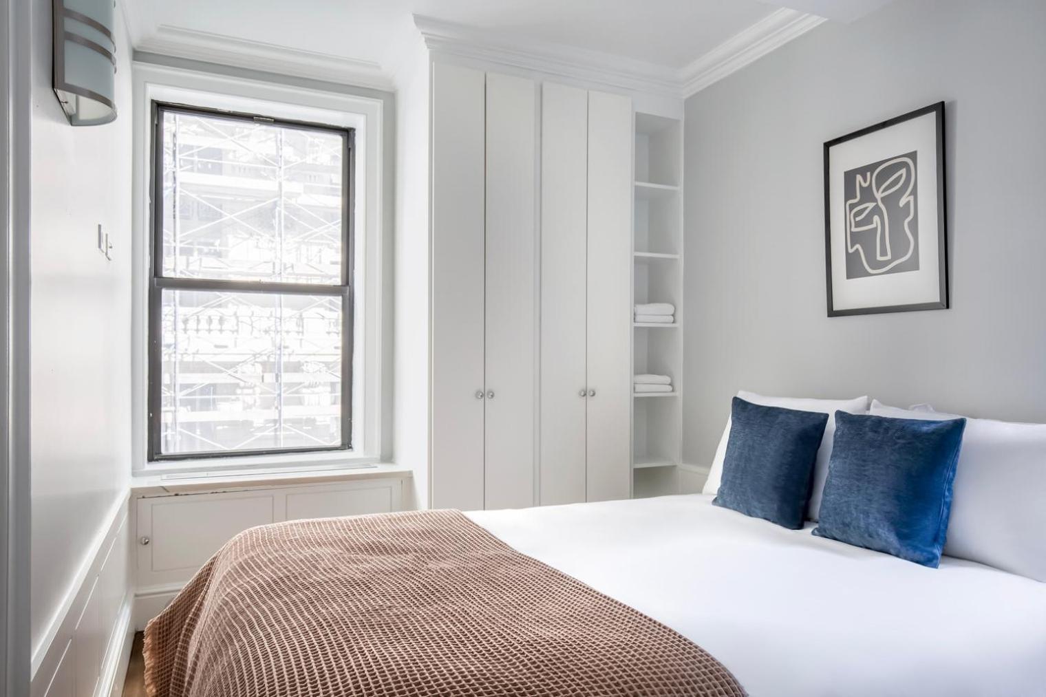 Uws 1br W Elevator Doorman Gym Nr Park Nyc-963 Apartment *