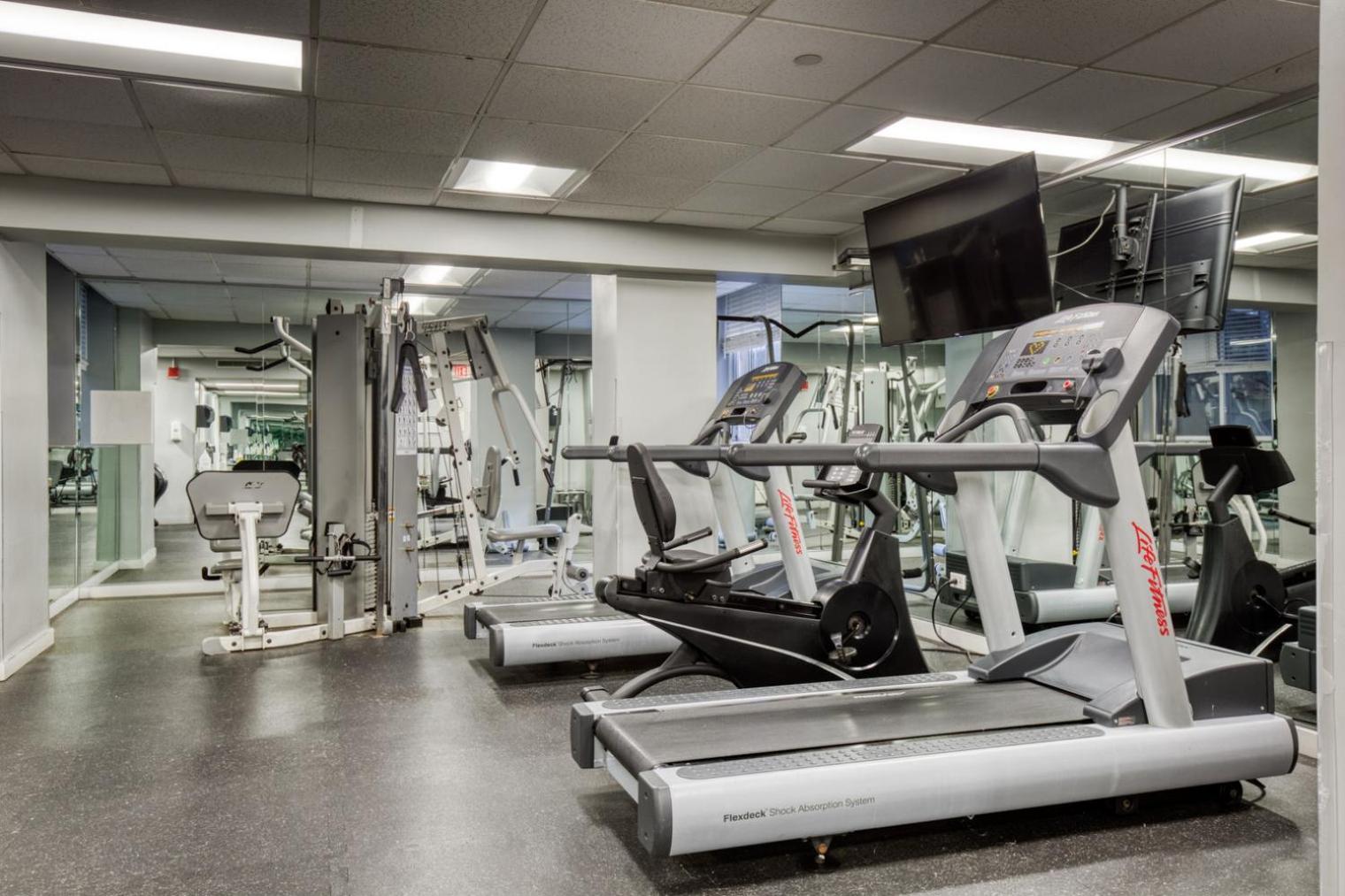 Uws 1br W Elevator Doorman Gym Nr Park Nyc-963 Apartment New York