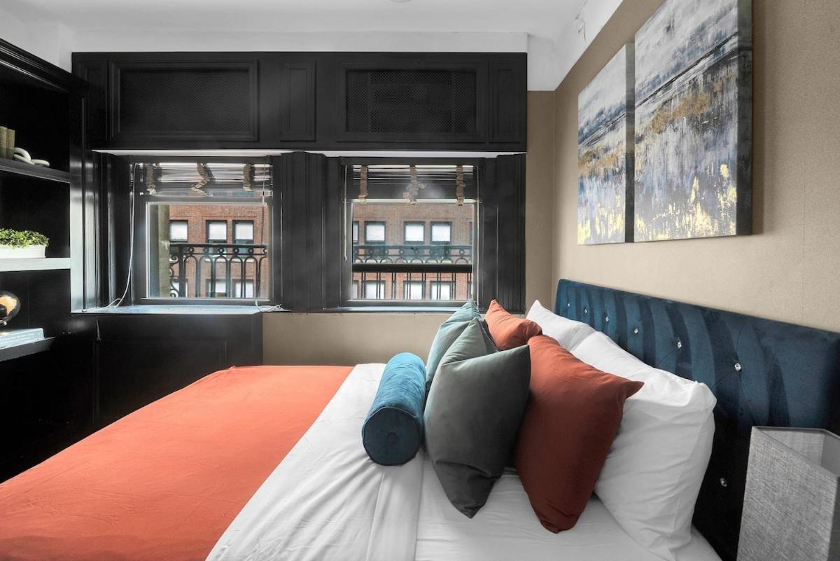 Delightful Desired Location Times Square * New York