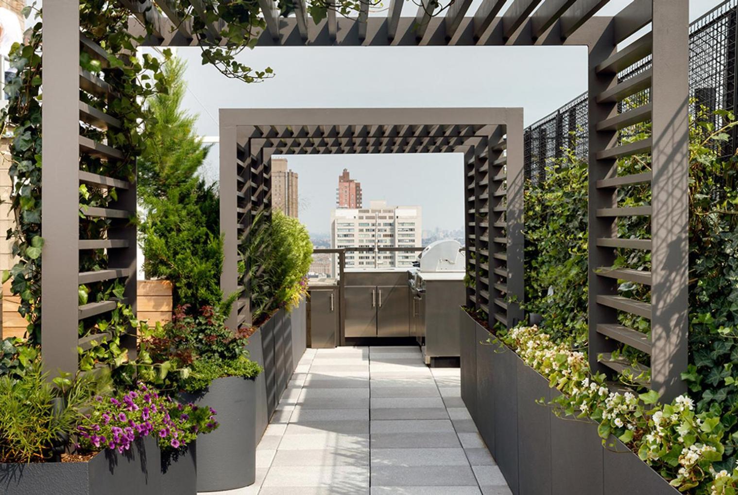 Apartment Ues W Balcony Gym Doorman Nyc-89
