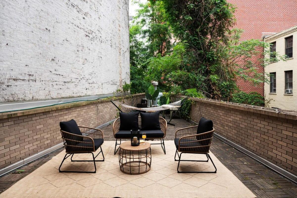 Apartment 809-2b With A Private Terrace By Columbus Circle